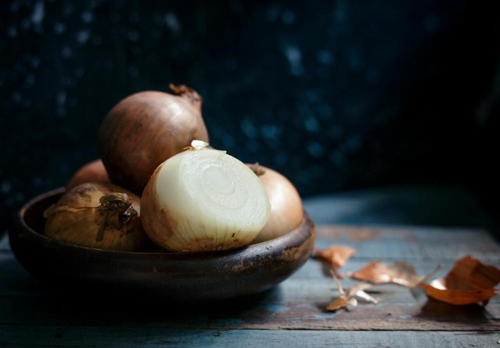 Bowl of Onions - a trinity herb